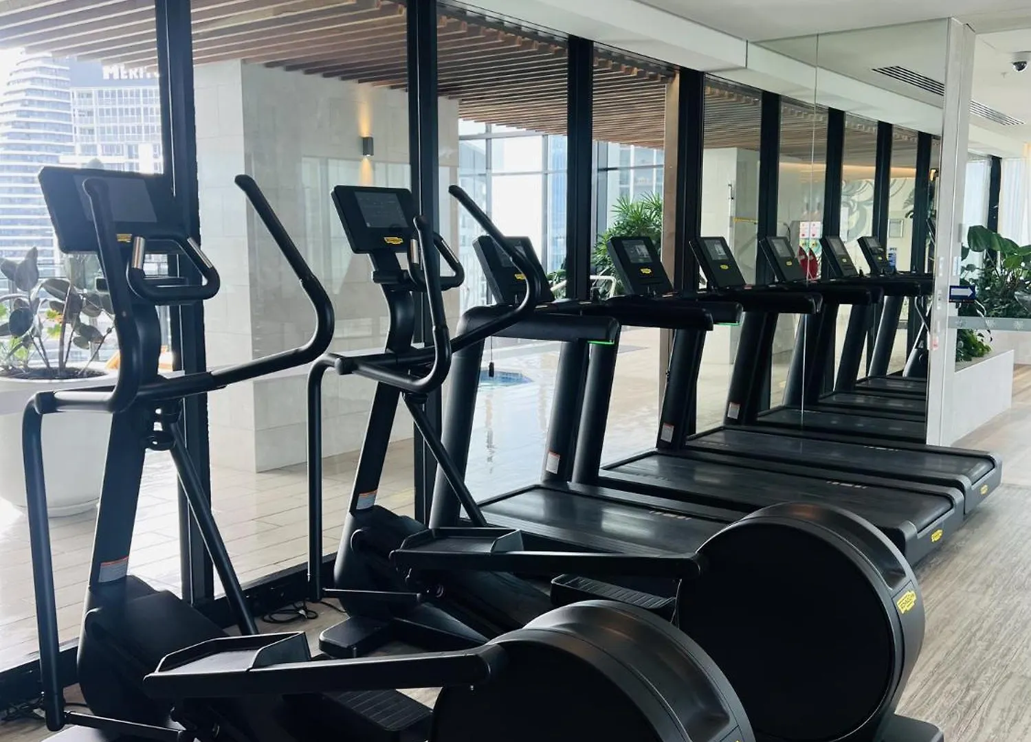 Aparthotel La Jolla Holiday Broadbeach Gold Coast