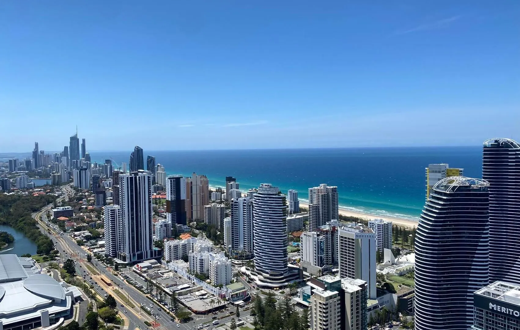 La Jolla Holiday Broadbeach Gold Coast