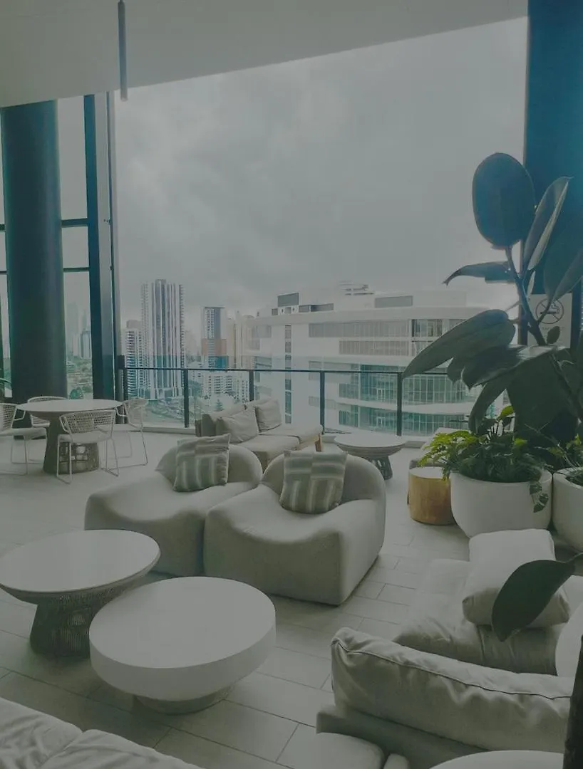 Aparthotel La Jolla Holiday Broadbeach Gold Coast